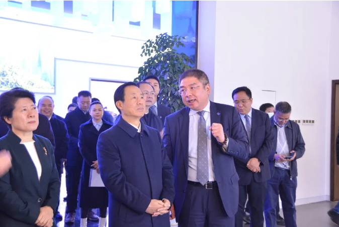 奋进新征程丨湖南省委书记许达哲一行莅临九游娱乐Nineame官方网站环境长沙基地调研考察