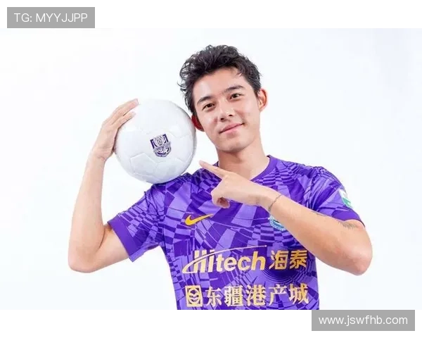 中超最佳后卫揭晓，分析新冠军护航者的潜力与机会